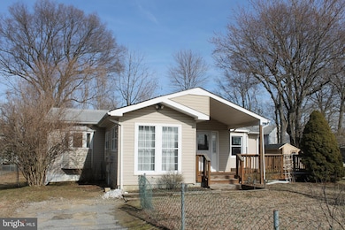 3757 Beach Drive Blvd, Edgewater, MD 21037 - photo 2