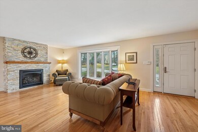 2005 Virginia Ln, Norristown, PA 19403 - photo 3