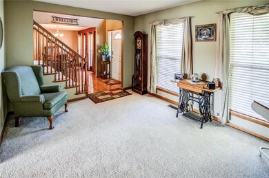 173 Oak Hill Dr, Maryville, IL 62062 - photo 3