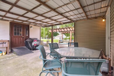 232 W Main St-52