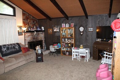 780 Rancho Vista Dr, Grants Pass, OR 97526 - photo 2