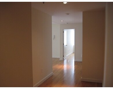 Bay Square unit 208, Cambridge, MA 02139 - photo 3