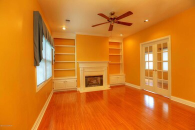 family room 2