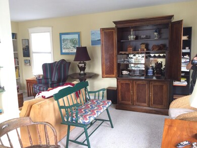 Living area 2