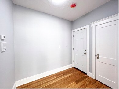 21 Whipple Ave unit 1R, Boston, MA 02131 - photo 2