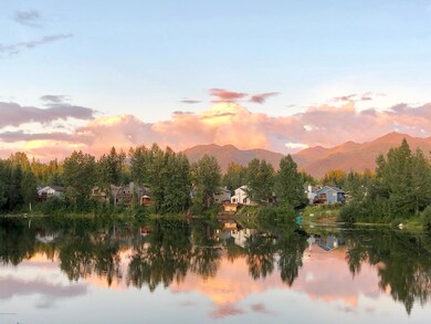 Beautiful Evening on Reflection Lake