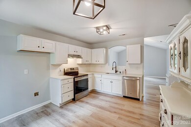 6732 1st Ave, Indian Trail, NC 28079 - photo 7