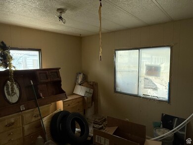 400 S 480 W unit 14, Wellington, UT 84542 - photo 6