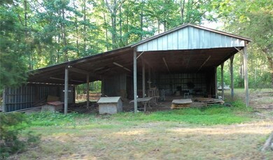 4832 Pisgah Covered Bridge Rd, Asheboro, NC 27205 - photo 5
