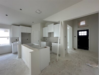 3126 Emerald Hills Dr, Angleton, TX 77515 - photo 7