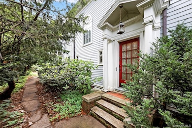 13 Garfield Place, Poughkeepsie, NY 12601 - photo 3