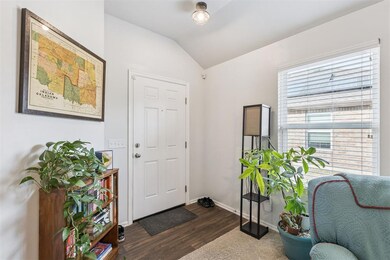 10124 Sussex Place, the Village, OK 73120 - photo 6