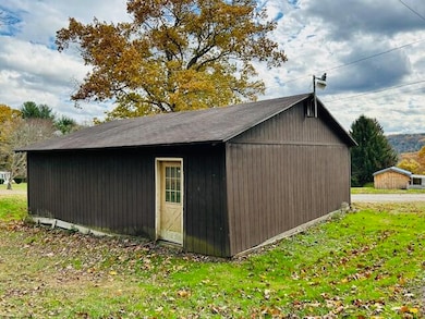 133 Sarvey Ln, Brookville, PA 15825 - photo 7