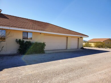 19700 W Verde Hills Dr, Wickenburg, AZ 85390 - photo 4
