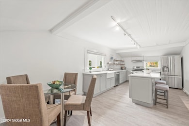 17 Morton Place, Saratoga Springs, NY 12866 - photo 6