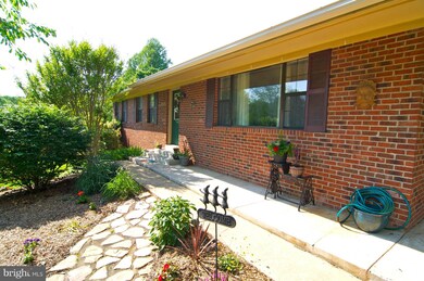 940 Decesaris Dr, Lothian, MD 20711 - photo 4