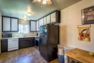 3655 Alta Mesa Dr, Redding, CA 96002 - photo 5