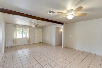 8045 S 7th St - Left Profile