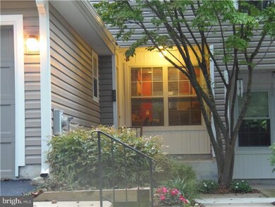 355 Radford Ct unit 355, Glen Mills, PA 19342 - photo 2