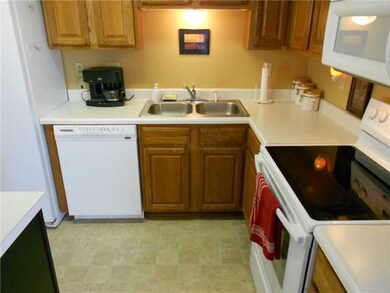 25 Austin Cir, Oakland, TN 38060 - photo 3