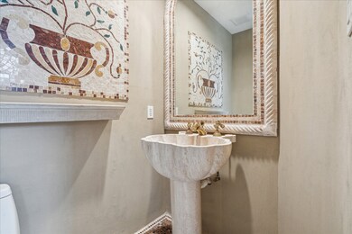 Beautiful Powder Room