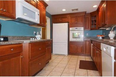 8 Highland Way, Burlington, MA 01803 - photo 6