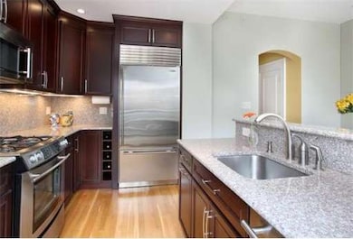 154 West Newton St unit 3, Boston, MA 02118 - photo 2