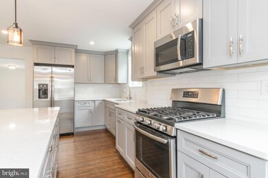 8 Myrtle Ave, Havertown, PA 19083 - photo 7