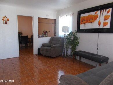 7724 Mustang Ave, El Paso, TX 79915 - photo 4