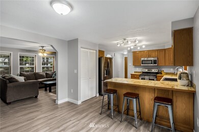 22616 Brookside Ct SE, Yelm, WA 98597 - photo 2