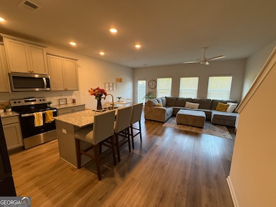 209 Buckingham Ln, Hoschton, GA 30548 - photo 6