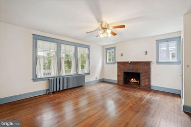 1913 Locust Grove Rd, Silver Spring, MD 20910 - photo 6