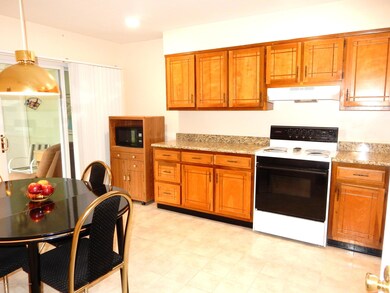 58 Largo San Nicola unit 1000, Freehold, NJ 07728 - photo 7