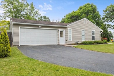 1258 State Rd, Webster, NY 14580 - photo 4