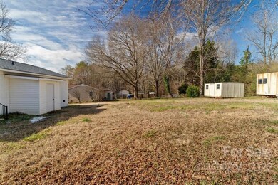 1164 Faulkner Rd, Clover, SC 29710 - photo 5