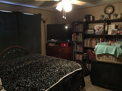 36834 & 36824 Pelton St, Zephyrhills, FL 33541 - photo 6