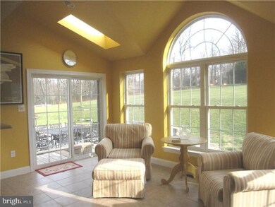 85 Sage Dr, Pottstown, PA 19465 - photo 6