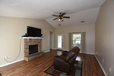 2980 Windsor Circle 04