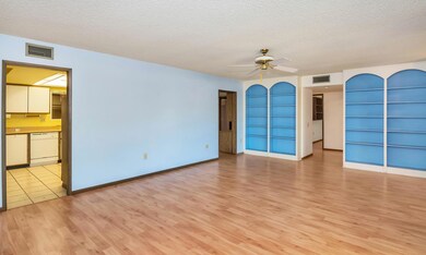 17607 N Calico Dr, Sun City, AZ 85373 - photo 4