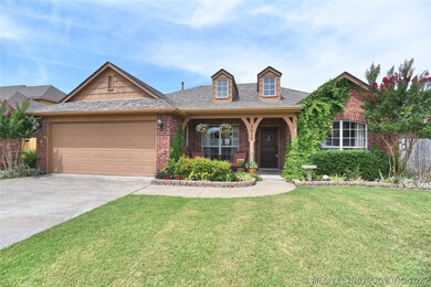 4612 S 203rd East Ave, Broken Arrow, OK 74014 - photo 2