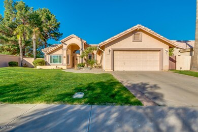 2002 E Cortez Dr, Gilbert, AZ 85234 - photo 5