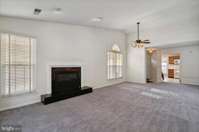 178 Raintree Ct, Langhorne, PA 19047 - photo 6