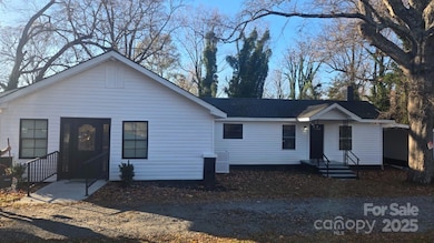 416 Oakland Rd, Spindale, NC 28160 - photo 2