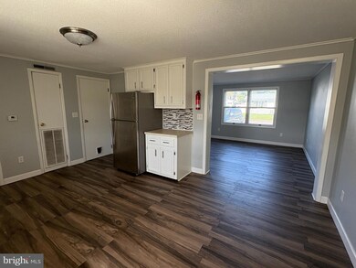 16 W 9th St, Waynesboro, PA 17268 - photo 5