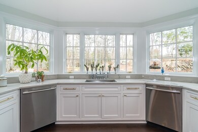 14 Deerfield Rd, Wellesley Hills, MA 02481 - photo 4