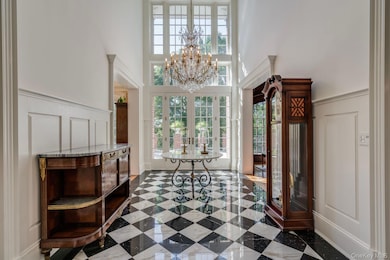 18 Gwynne Rd, Melville, NY 11747 - photo 5