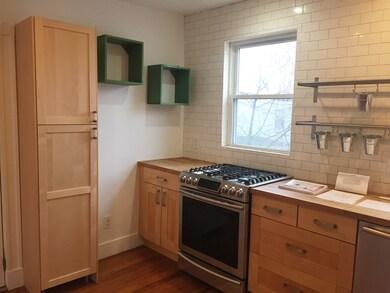 16 1/2 Magnolia Ave unit 3, Cambridge, MA 02138 - photo 6