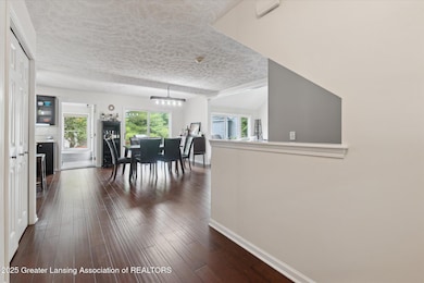 09-16931-Black-Walnut-Ln-East-Lansing-MI