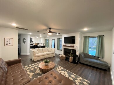 3514 Whitestone Dr, Pearland, TX 77584 - photo 7