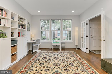 2372 Huntington Station Ct, Alexandria, VA 22303 - photo 6